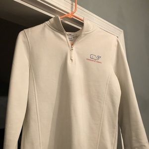 NEVER WORN &PRICE DROP VINEYARD VINES QUARTER ZIP